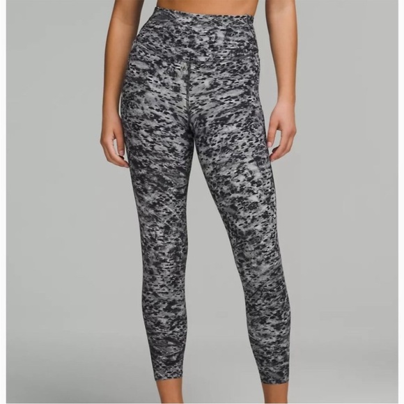 Lululemon Base Pace High-Rise Running Tight Estuary Grey Multi size 2 - Picture 1 of 6